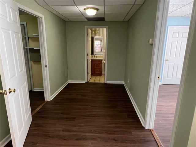 26 S Oaks SE Drive, Cartersville, GA 30121