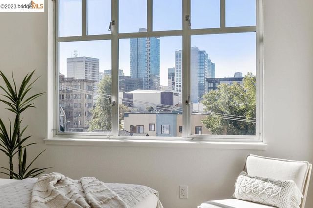 2407 Telegraph Ave 506, Oakland, CA 94612