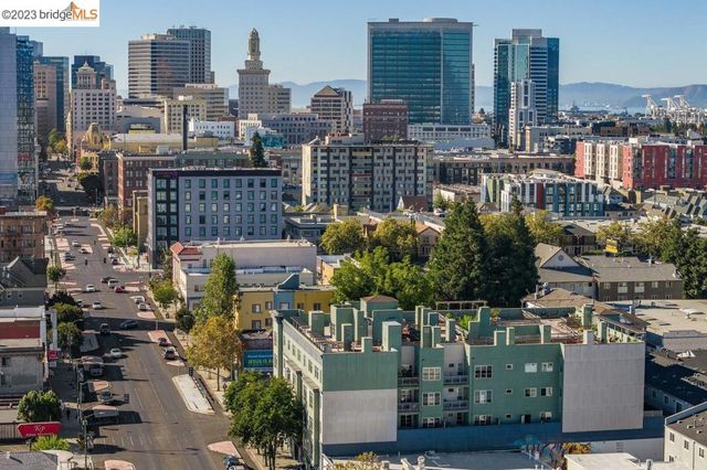 2407 Telegraph Ave 506, Oakland, CA 94612