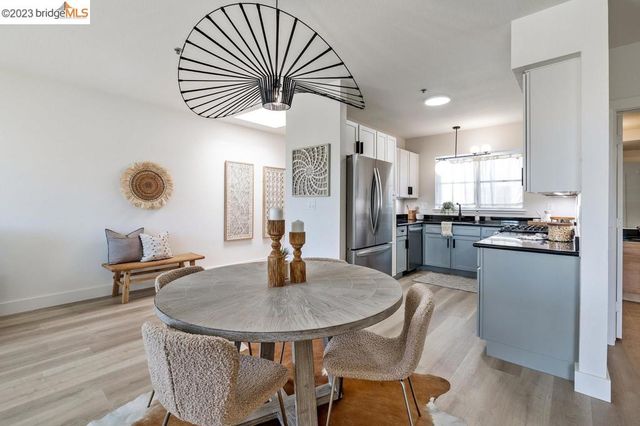 2407 Telegraph Ave 506, Oakland, CA 94612