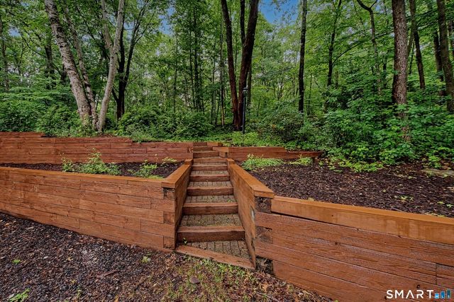 216 Reservoir Road, Killingworth, CT 06419