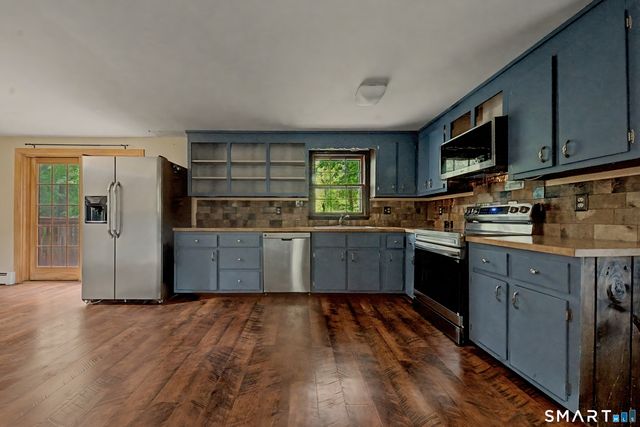 216 Reservoir Road, Killingworth, CT 06419