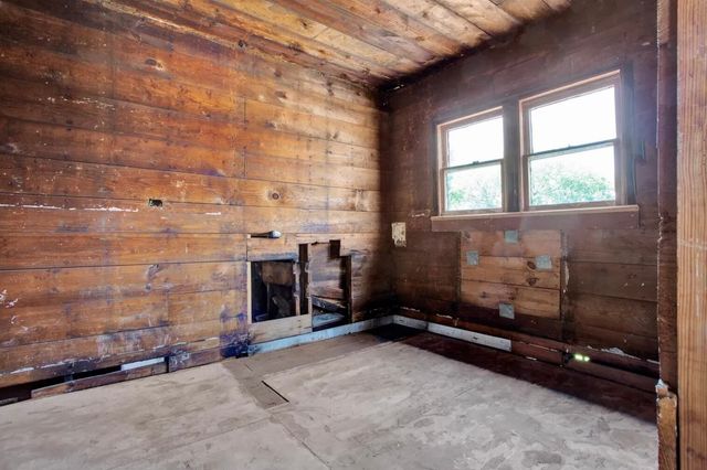 516 W Morgan Street, Denison, TX 75020