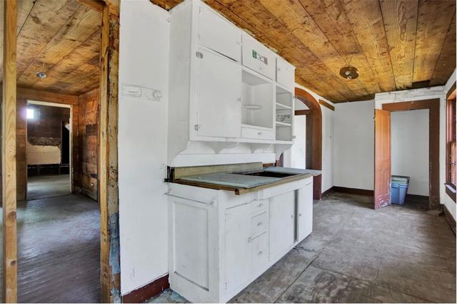 516 W Morgan Street, Denison, TX 75020