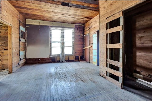 516 W Morgan Street, Denison, TX 75020