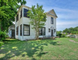 516 W Morgan Street, Denison, TX 75020