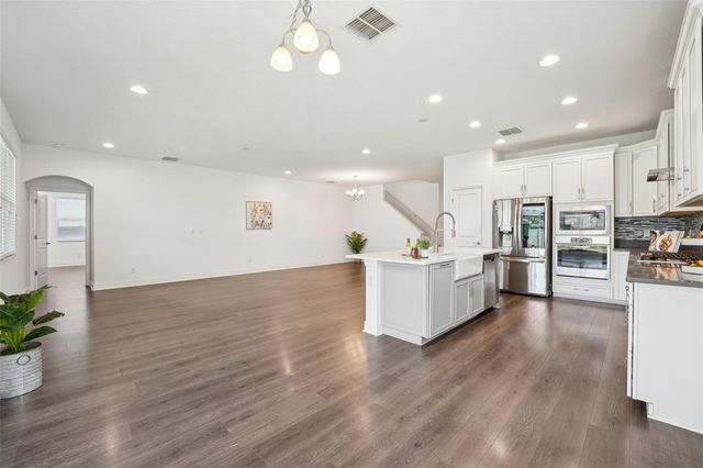 1741 CHERRY WALK ROAD, Lutz, FL 33558