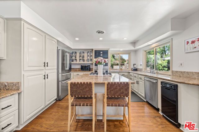 29003 Indian Ridge Court, Agoura Hills, CA 91301