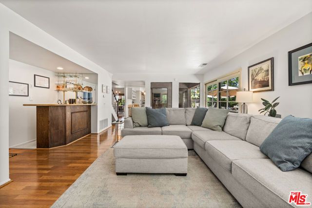 29003 Indian Ridge Court, Agoura Hills, CA 91301