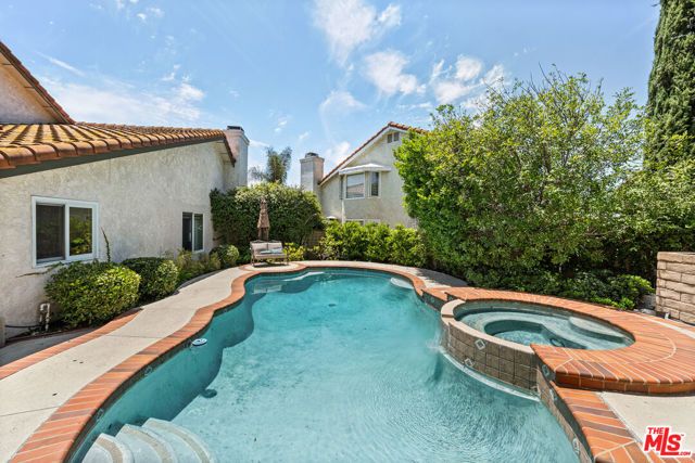 29003 Indian Ridge Court, Agoura Hills, CA 91301