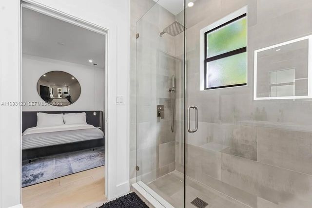 445 NE 76th St, Miami, FL 33138