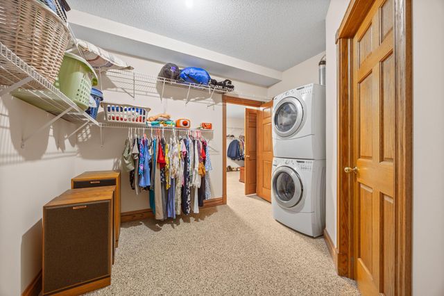 5225 Upland Avenue, New Germany, MN 55367