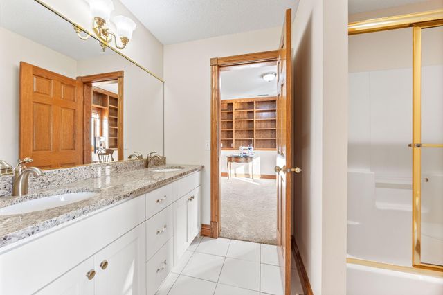 5225 Upland Avenue, New Germany, MN 55367