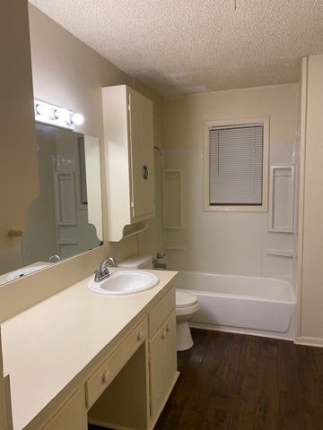 2922 Stafford Drive, Denison, TX 75020