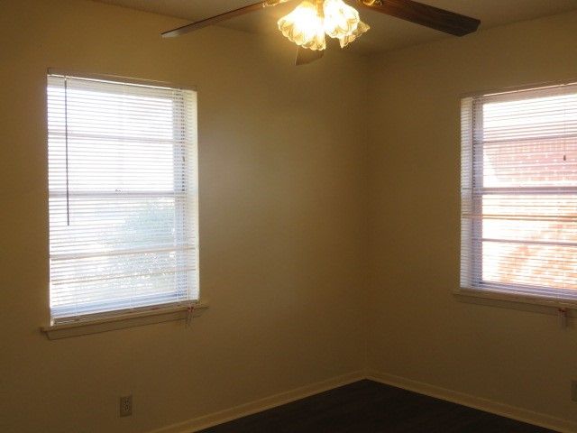 2922 Stafford Drive, Denison, TX 75020