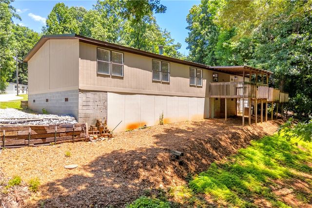 315 Ranger Road, Walhalla, SC 29691