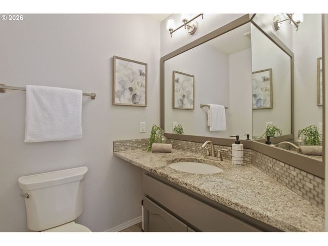 11348 Sw 105TH Pl, Portland, OR 97223