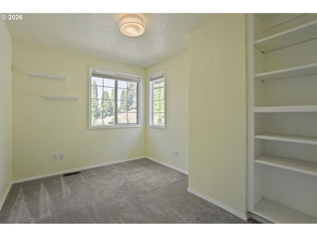 11348 Sw 105TH Pl, Portland, OR 97223