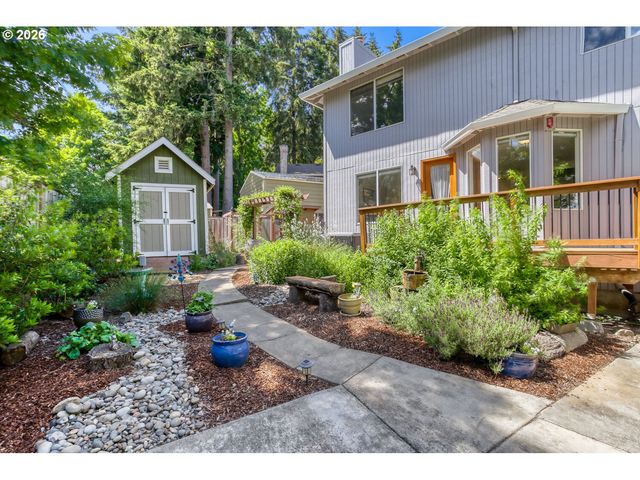 11348 Sw 105TH Pl, Portland, OR 97223