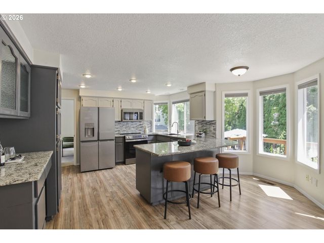 11348 Sw 105TH Pl, Portland, OR 97223