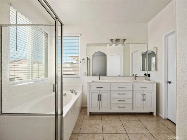 15850 Desert Rock Street, Adelanto, CA 92301