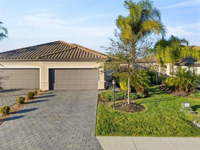 15949 CLEAR SKIES PLACE, Bradenton, FL 34211