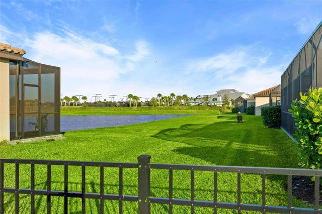 15949 CLEAR SKIES PLACE, Bradenton, FL 34211