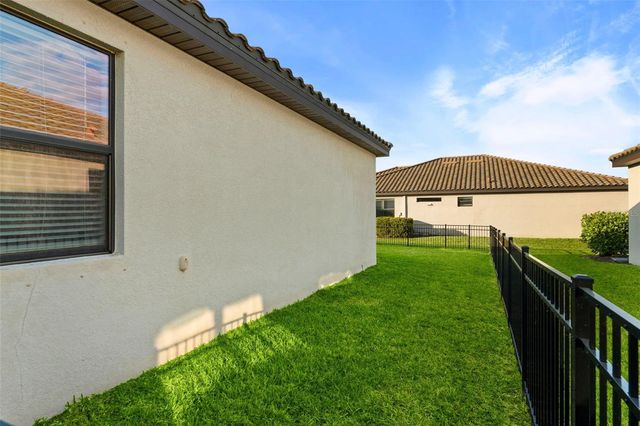 15949 CLEAR SKIES PLACE, Bradenton, FL 34211