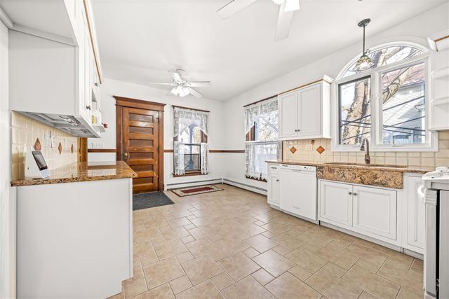 31 Garrison Avenue, Battle Creek, MI 49017