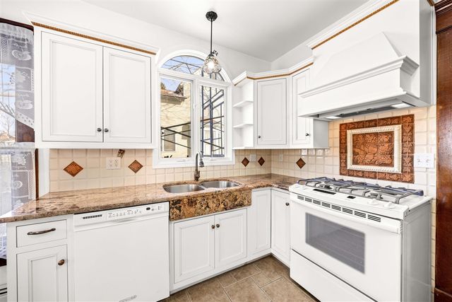 31 Garrison Avenue, Battle Creek, MI 49017