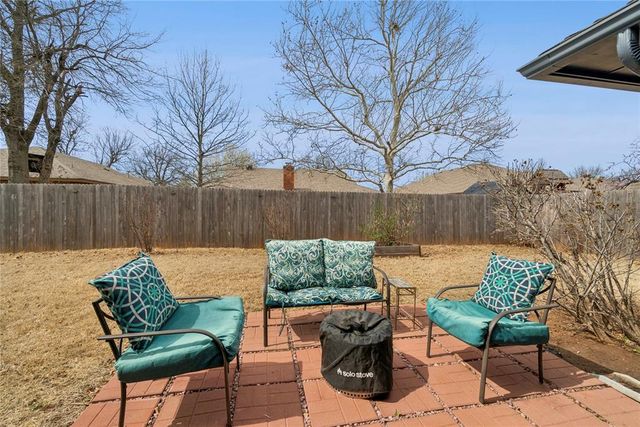 708 Eastridge Dr., Yukon, OK 73099