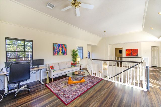 2203 Meadow Gardens Drive, Houston, TX 77062