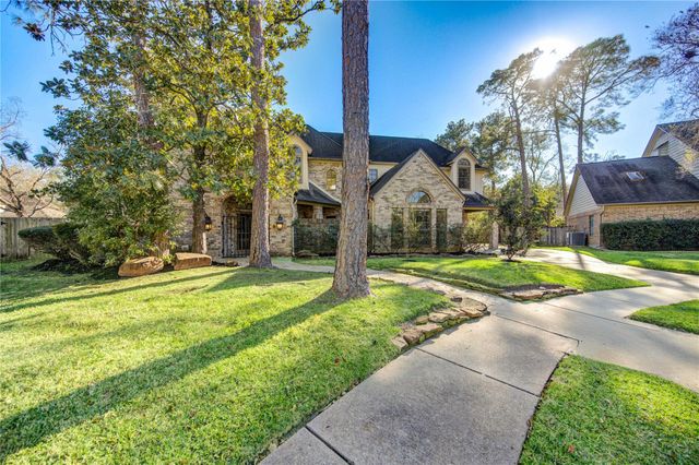 2203 Meadow Gardens Drive, Houston, TX 77062