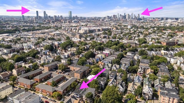 26 Hinckley St 1, Boston, MA 02125