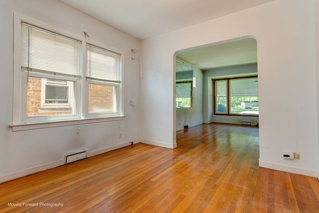 6153 S Melvina Avenue, Chicago, IL 60638