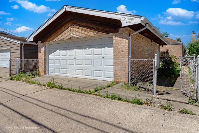 6153 S Melvina Avenue, Chicago, IL 60638