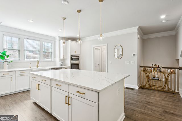 1368 Live Oak Lane, Atlanta, GA 30319