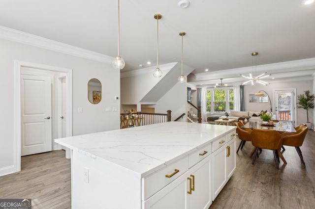 1368 Live Oak Lane, Atlanta, GA 30319