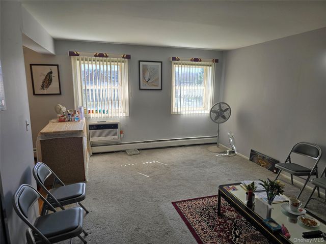 14 Normandy Village 5, Nanuet, NY 10954