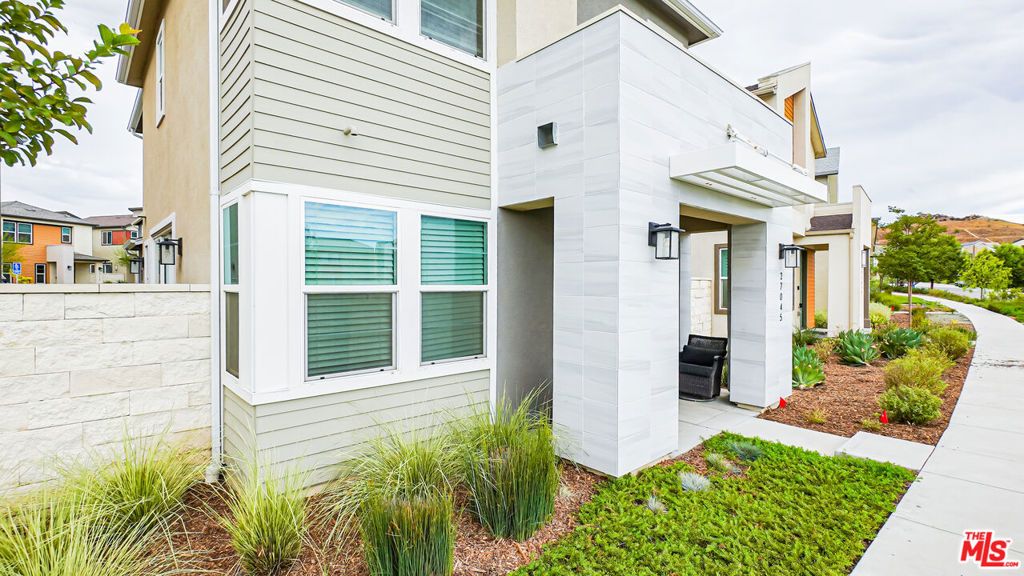 27045 Trail View Lane, Valencia, CA 91381 — exterior