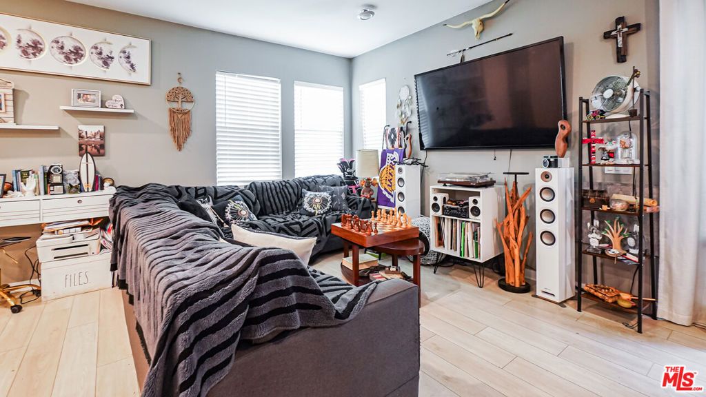 27045 Trail View Lane, Valencia, CA 91381 — photo 5