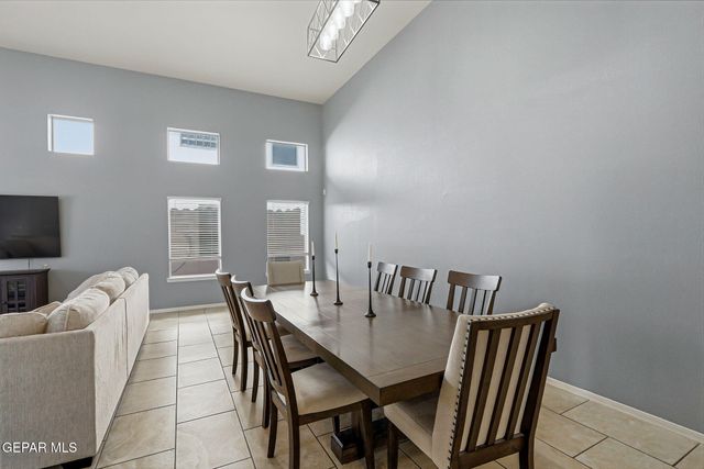 11104 BULLSEYE Street, El Paso, TX 79934