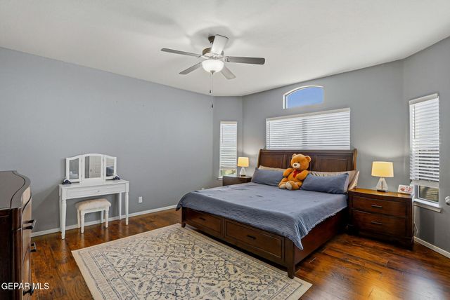 11104 BULLSEYE Street, El Paso, TX 79934