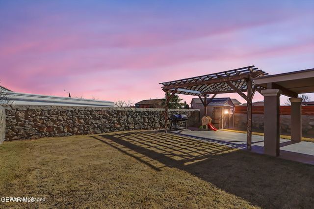 11104 BULLSEYE Street, El Paso, TX 79934