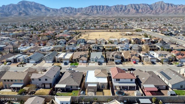 11104 BULLSEYE Street, El Paso, TX 79934