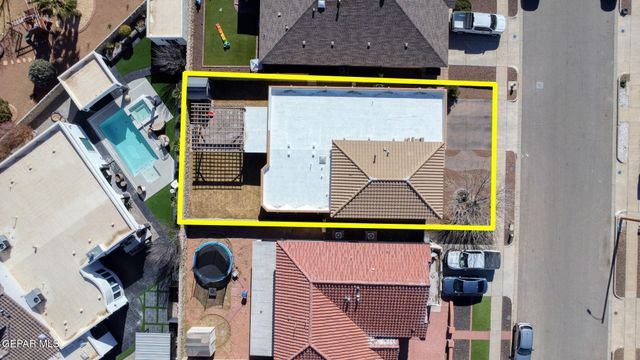 11104 BULLSEYE Street, El Paso, TX 79934