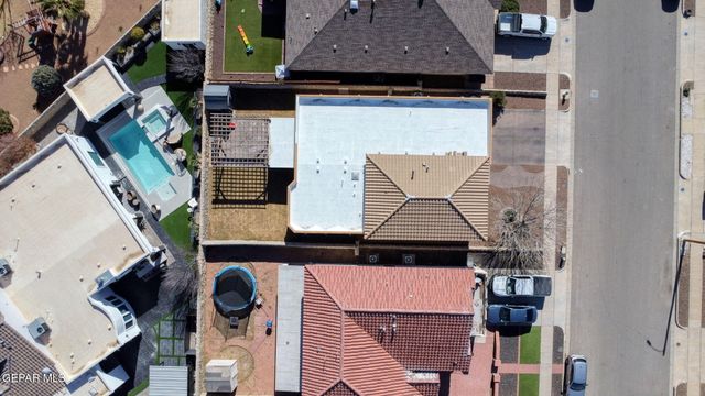 11104 BULLSEYE Street, El Paso, TX 79934