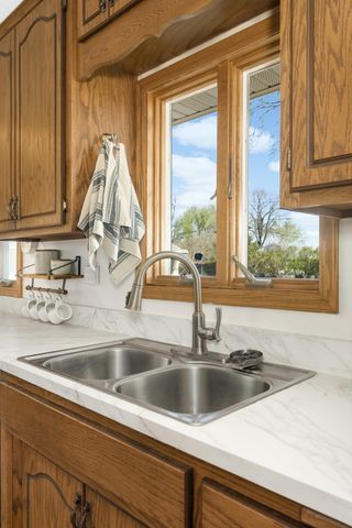 241 9th Avenue NW, New Brighton, MN 55112