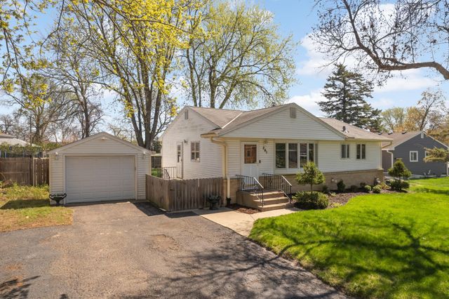 241 9th Avenue NW, New Brighton, MN 55112