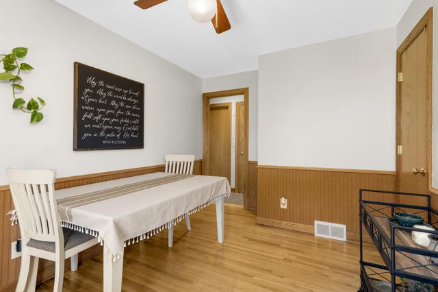 241 9th Avenue NW, New Brighton, MN 55112